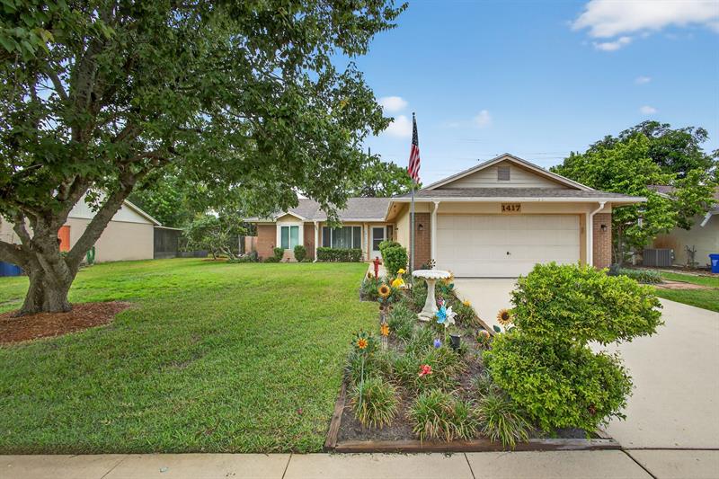 Details for 1417 Mc Dermott Ln, Royal Palm Beach, FL 33411
