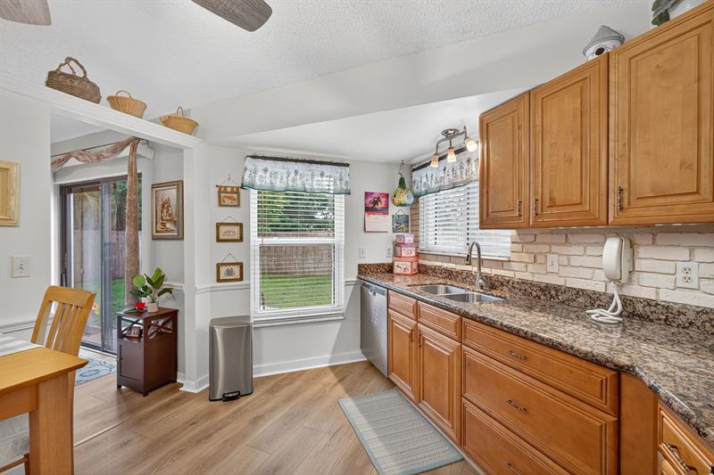 Image 15 of 62 For 1417 Mc Dermott Ln