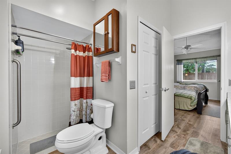 Image 22 of 62 For 1417 Mc Dermott Ln