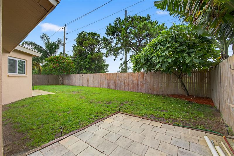 Image 39 of 62 For 1417 Mc Dermott Ln