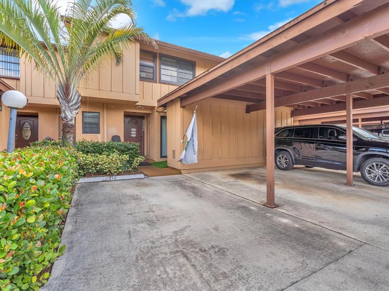 Image 4 of 38 For 9912 Royal Palm Blvd