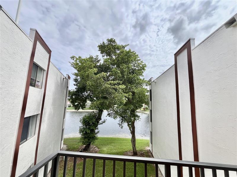 Image 3 of 29 For 9691 Belfort Cir  305