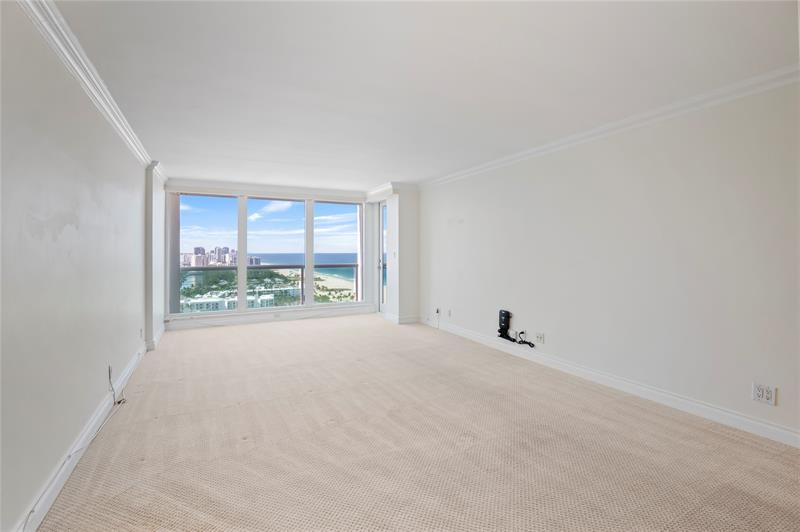 Image 11 of 46 For 2100 Ocean Ln  2207