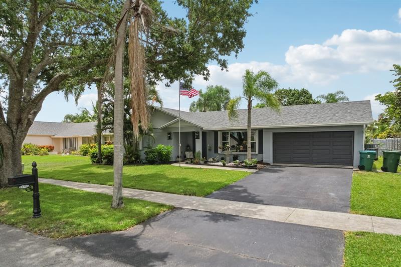 Image 27 of 28 For 11756 53rd Pl