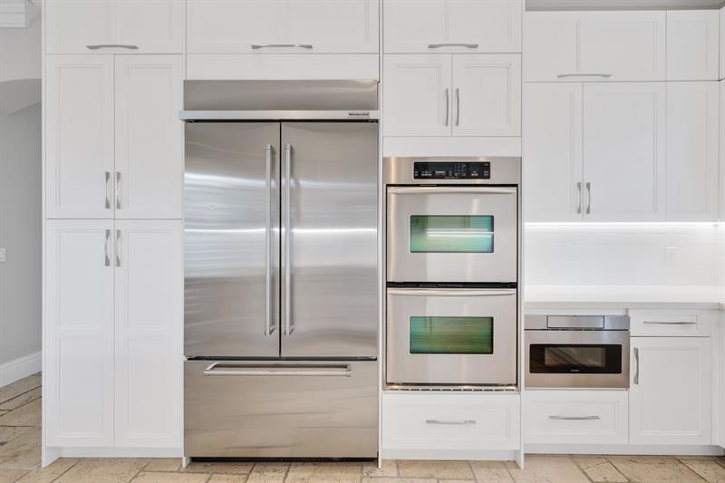 Image 31 of 65 For 20693 26th Ave