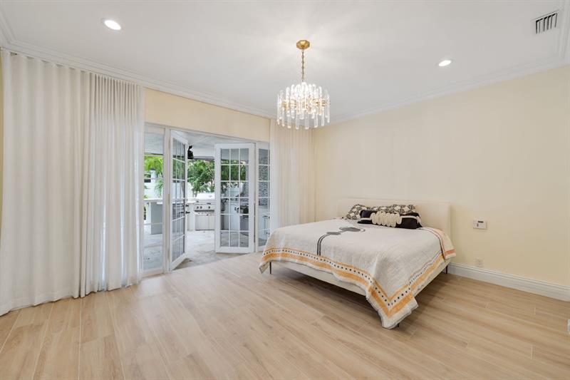 Image 34 of 65 For 20693 26th Ave