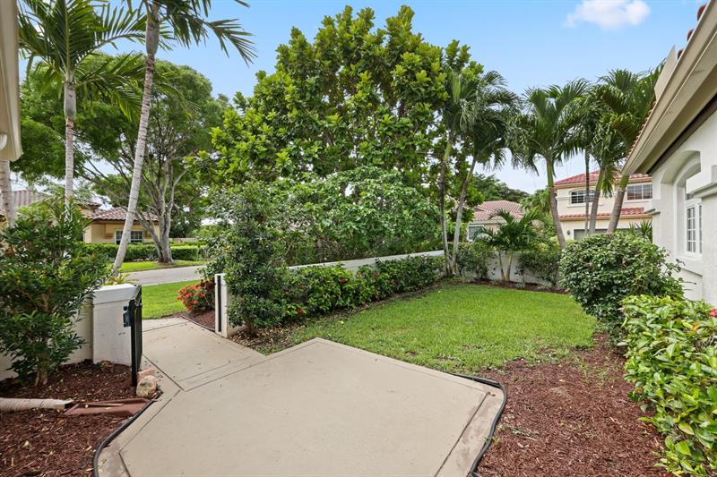 Image 9 of 65 For 20693 26th Ave