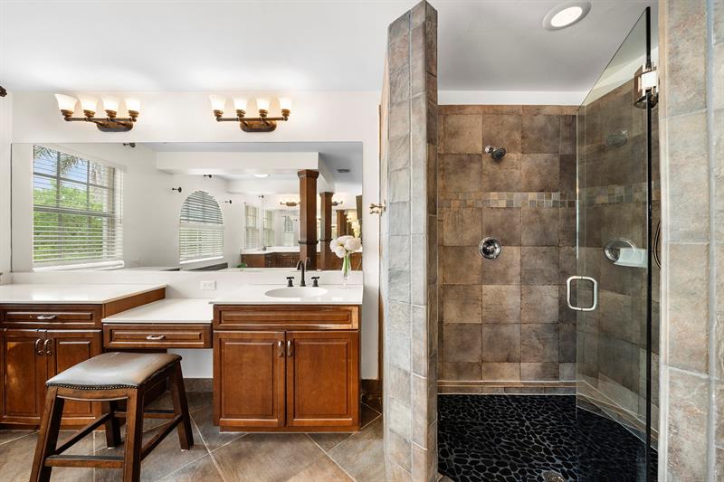 Image 40 of 97 For 5383 186th Way