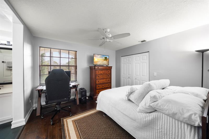 Image 54 of 97 For 5383 186th Way