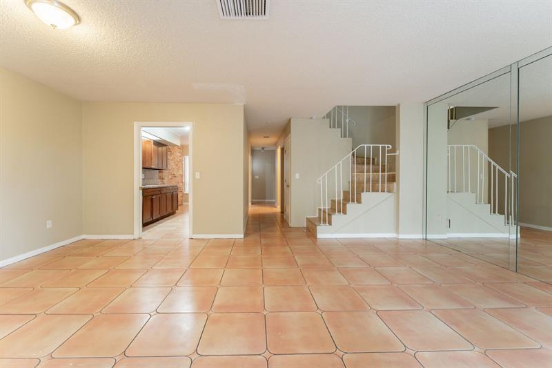 Image 13 of 41 For 2700 34th Ave  1
