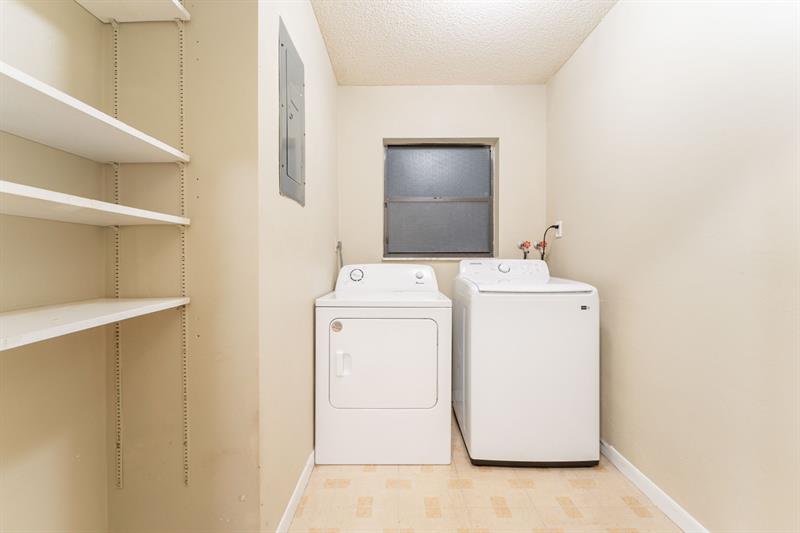 Image 33 of 41 For 2700 34th Ave  1