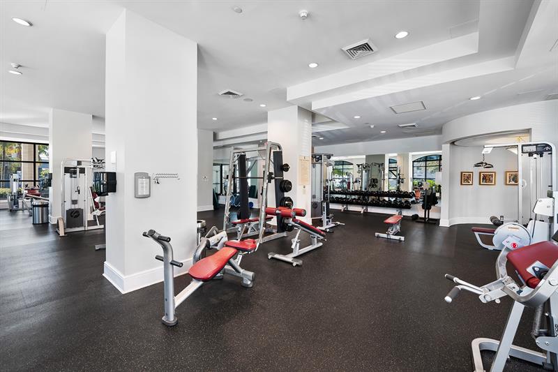 Image 31 of 40 For 600 Las Olas Blvd  902-s