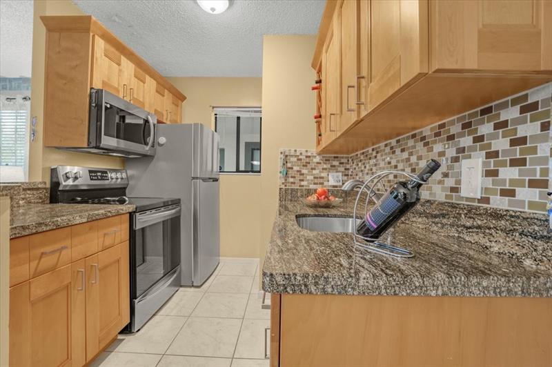 Image 18 of 36 For 632 Trace Cir  204