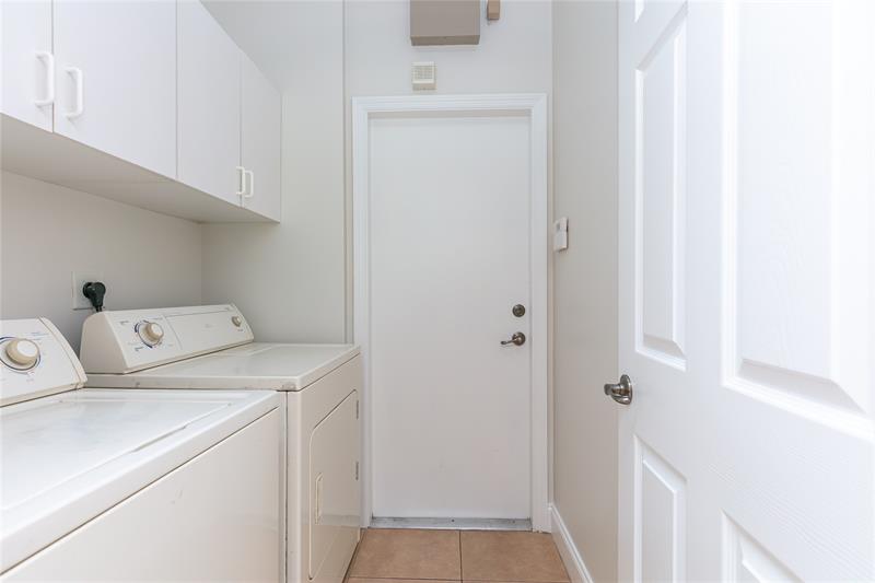 Image 33 of 48 For 150 Coconut Key Lane