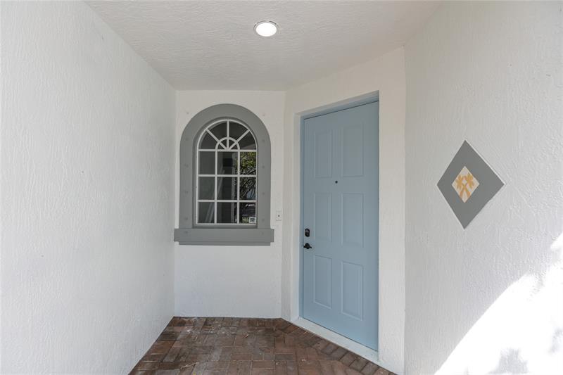 Image 5 of 48 For 150 Coconut Key Lane