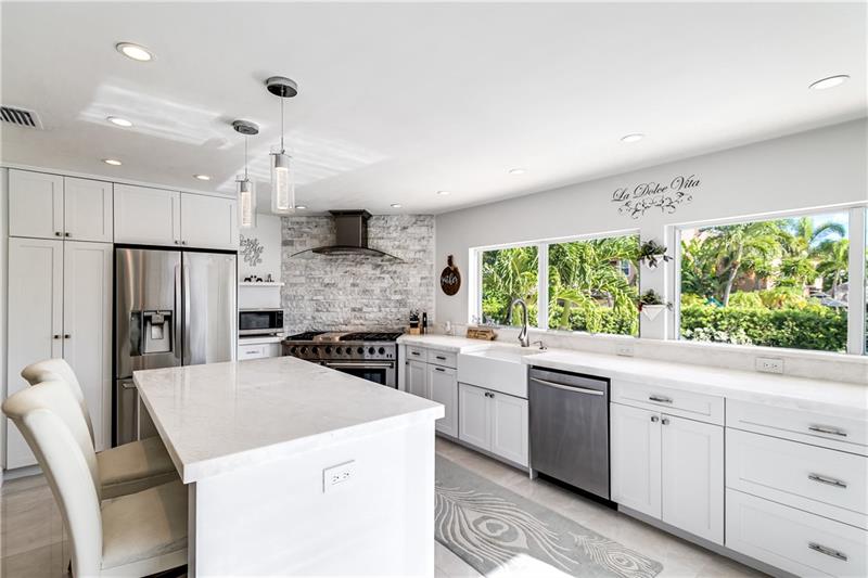 Image 13 of 24 For 2948 35th Ct