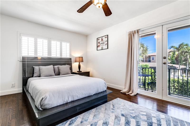 Image 17 of 24 For 2948 35th Ct