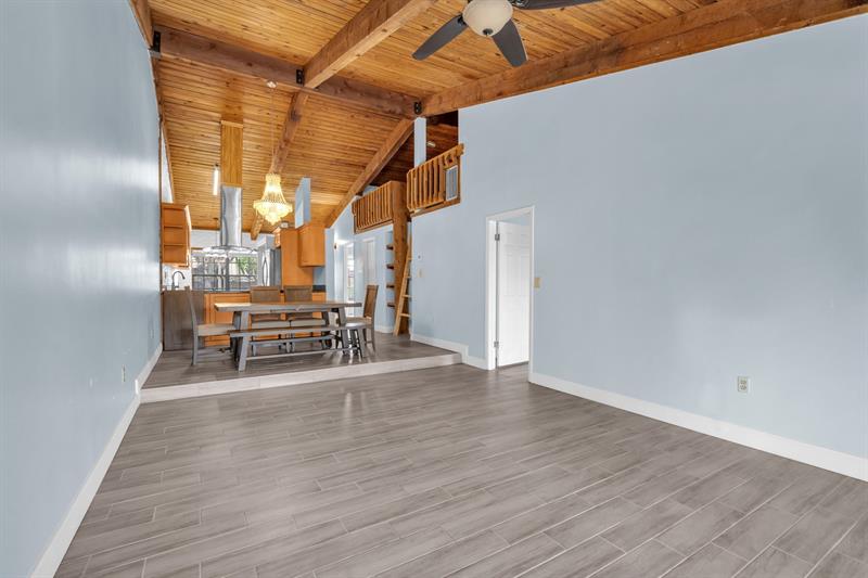 Image 21 of 52 For 2341 Walnut Ct  2341