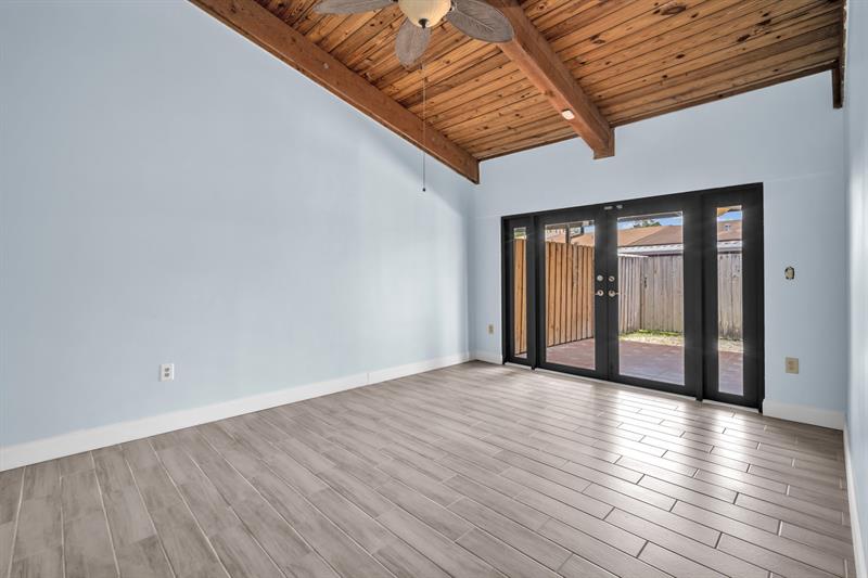 Image 22 of 52 For 2341 Walnut Ct  2341