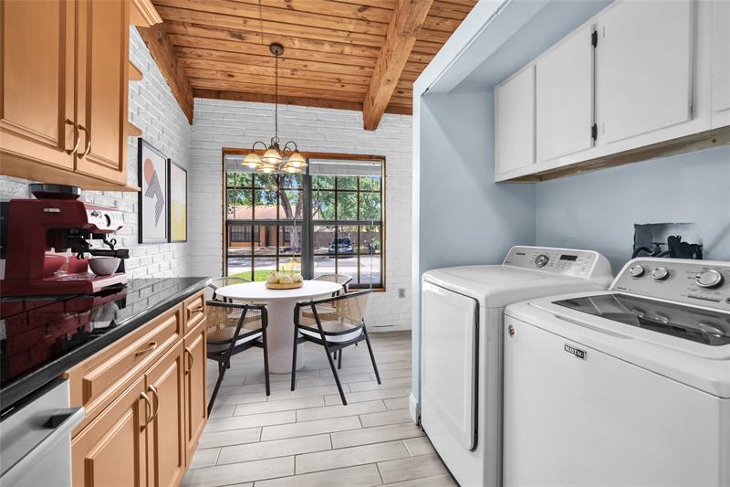 Image 4 of 52 For 2341 Walnut Ct  2341