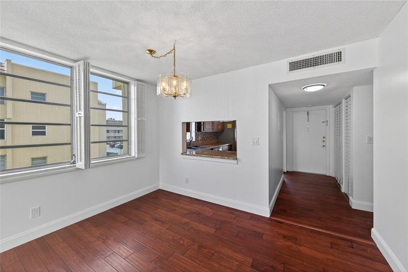 Image 13 of 33 For 6070 64th Ave  212
