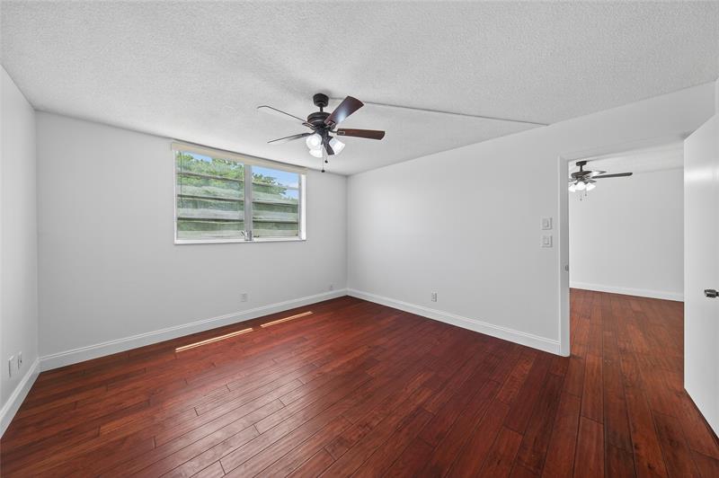 Image 17 of 33 For 6070 64th Ave  212