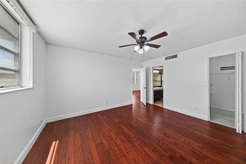 Image 18 of 33 For 6070 64th Ave  212