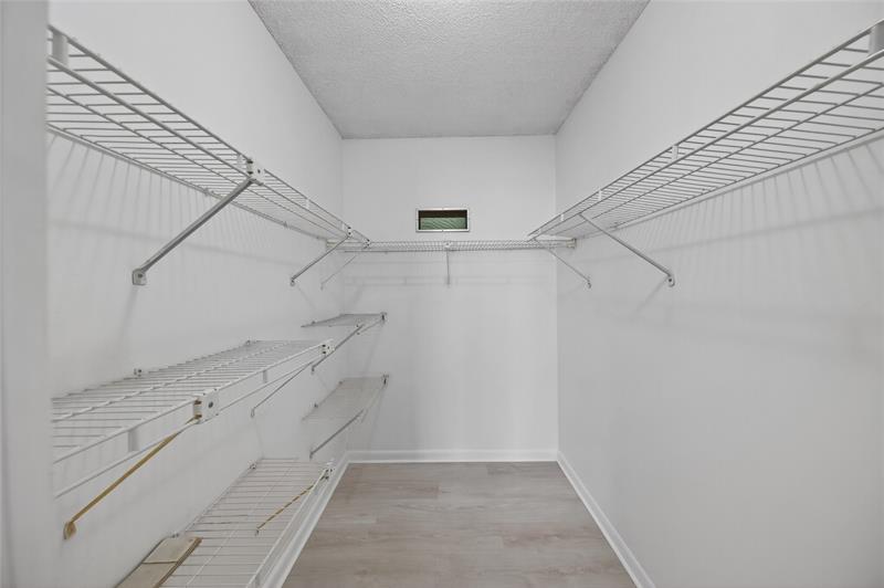 Image 19 of 33 For 6070 64th Ave  212