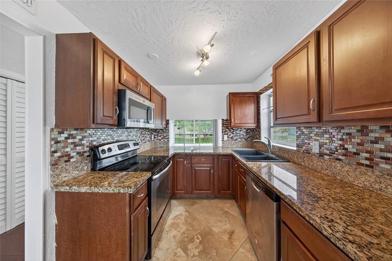Image 2 of 33 For 6070 64th Ave  212