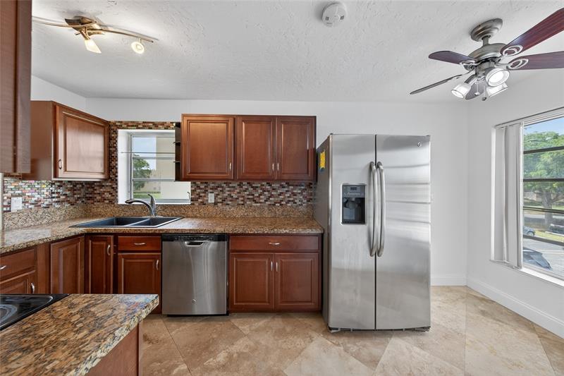 Image 8 of 33 For 6070 64th Ave  212