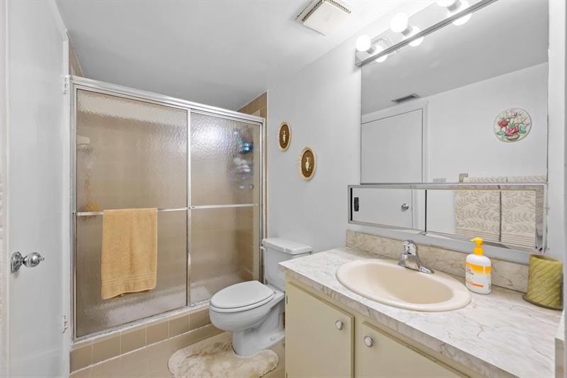 Image 16 of 45 For 1301 7th St  113