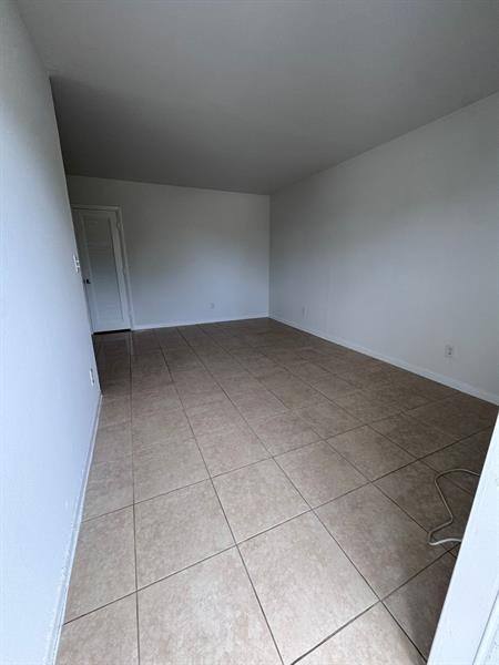 Image 6 of 7 For 3611 Dixie Hwy