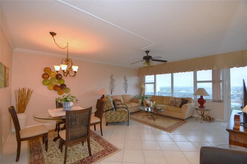 Image 5 of 38 For 3333 34th St  1402