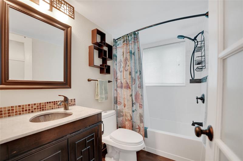 Image 21 of 32 For 1425 Arthur St  214b