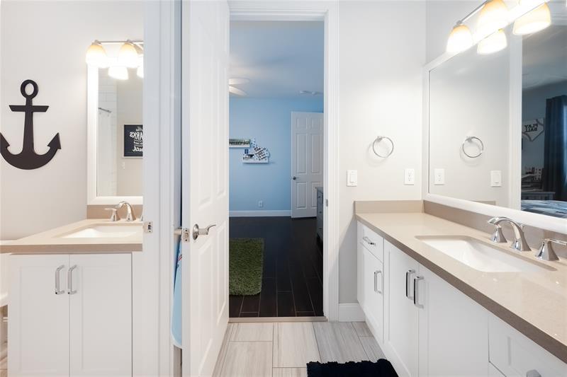 Image 19 of 39 For 12031 50th Dr