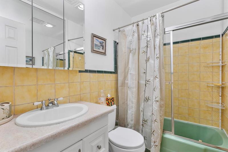 Image 10 of 16 For 500 Layne Blvd  18