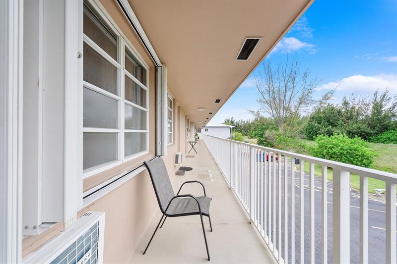 Image 11 of 16 For 500 Layne Blvd  18