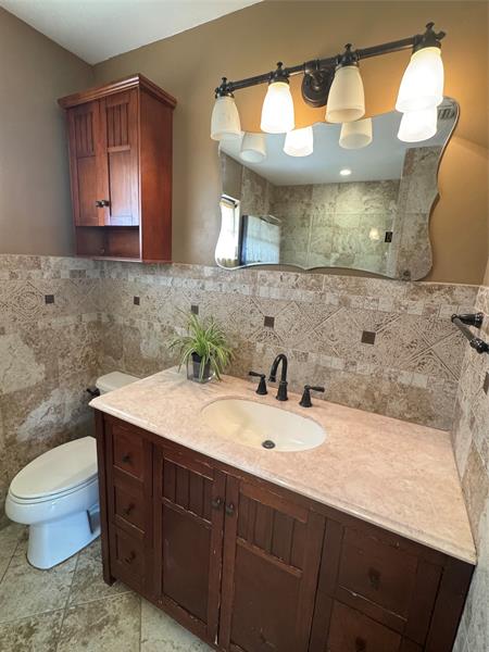 Image 10 of 38 For 4071 83rd Way