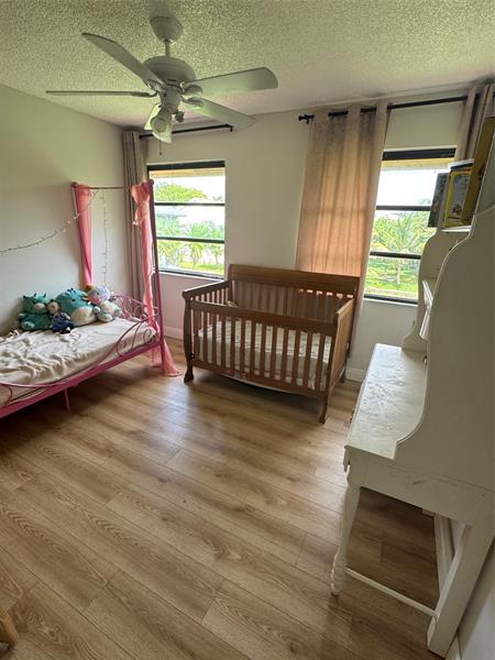Image 18 of 38 For 4071 83rd Way
