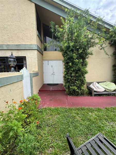 Image 3 of 38 For 4071 83rd Way