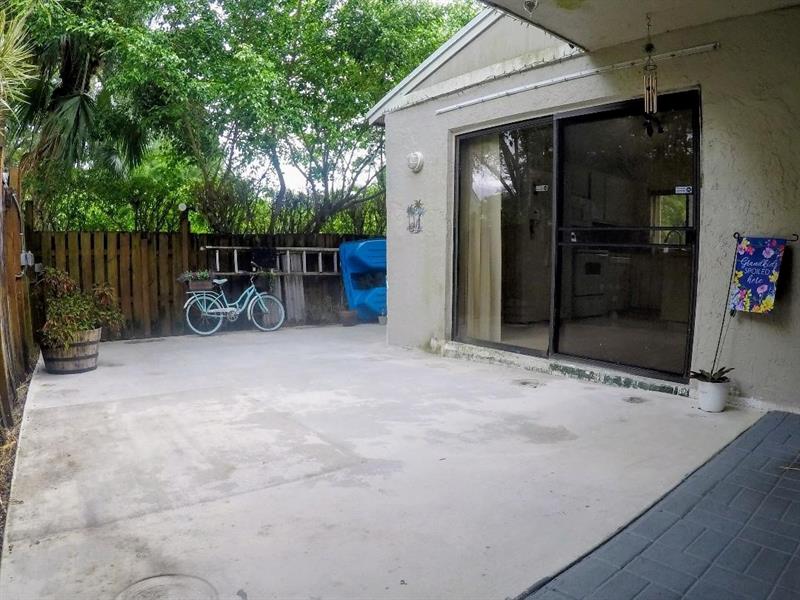 Image 4 of 19 For 734 132nd Ter
