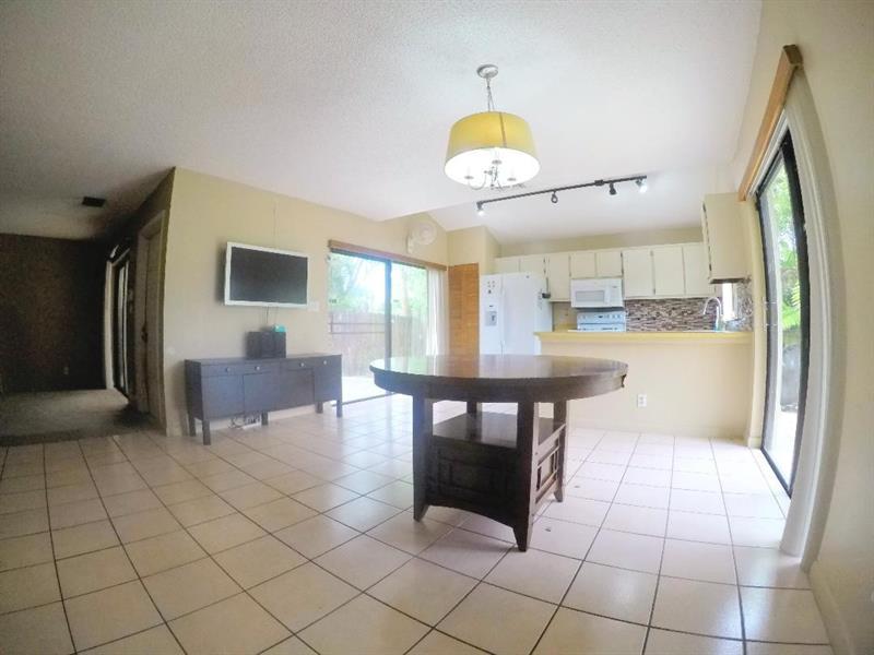 Image 6 of 19 For 734 132nd Ter