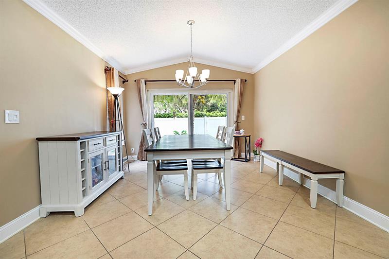 Image 14 of 51 For 18643 15th St