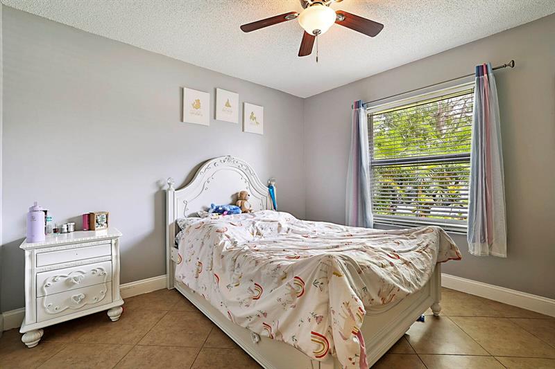 Image 24 of 51 For 18643 15th St
