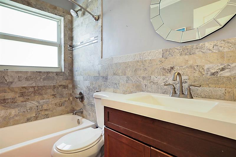Image 25 of 51 For 18643 15th St