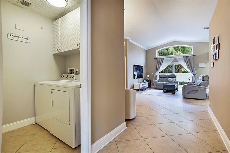 Image 26 of 51 For 18643 15th St