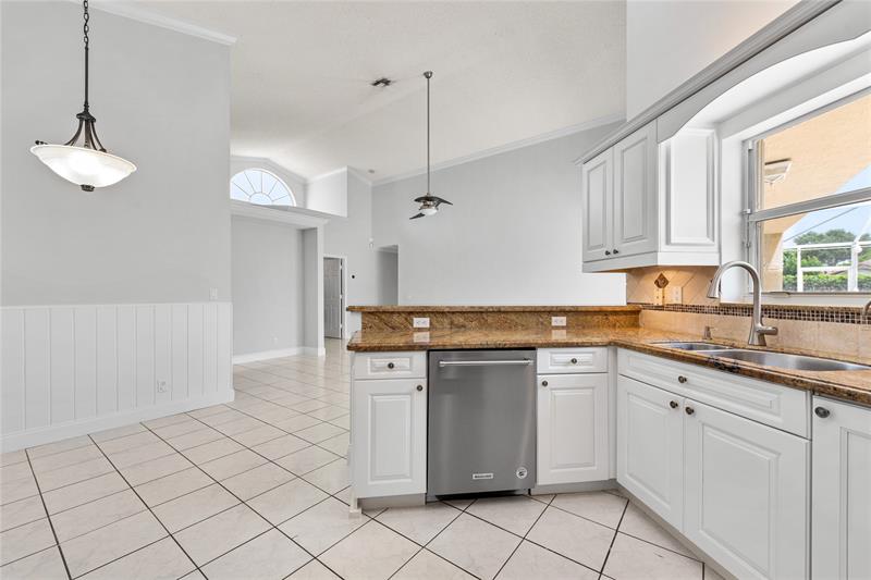 Image 10 of 46 For 2963 Orchard Cir
