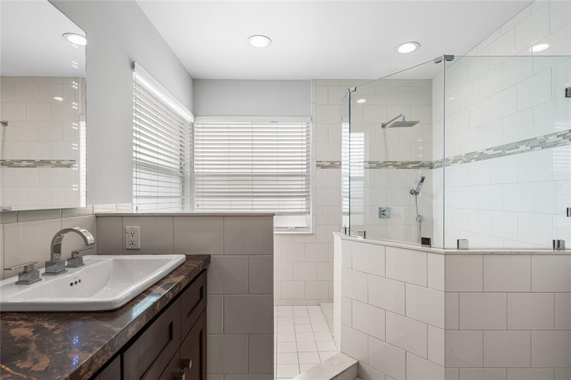 Image 16 of 46 For 2963 Orchard Cir