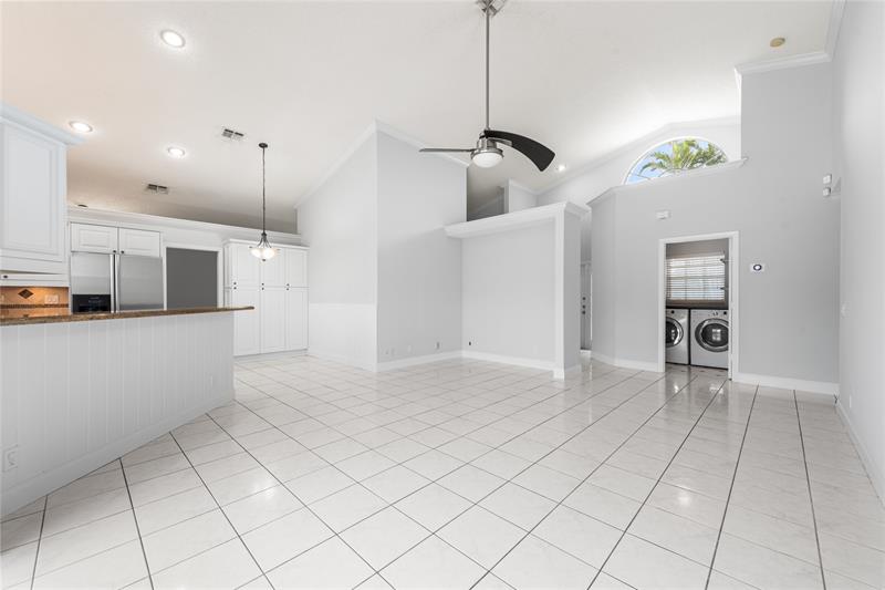 Image 4 of 46 For 2963 Orchard Cir