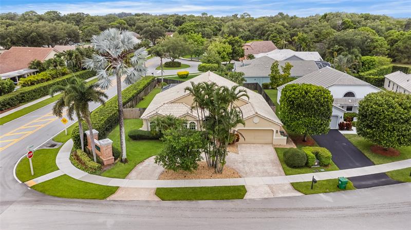 Image 40 of 46 For 2963 Orchard Cir